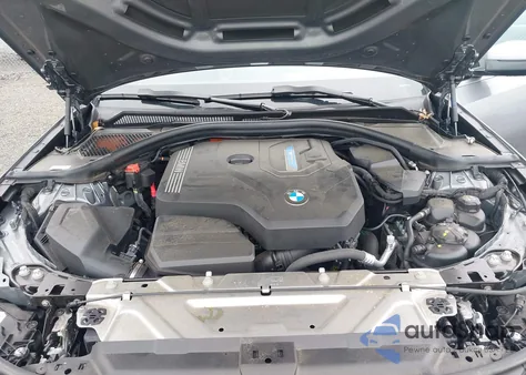 2024 BMW 3 Series 330E xDrive z USA, uszkodzony, nr VIN 3MW39FS05R8E68048